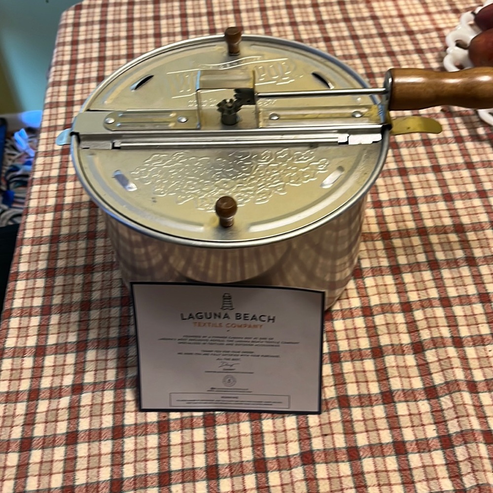 Stove top popcorn maker, brand new, never used